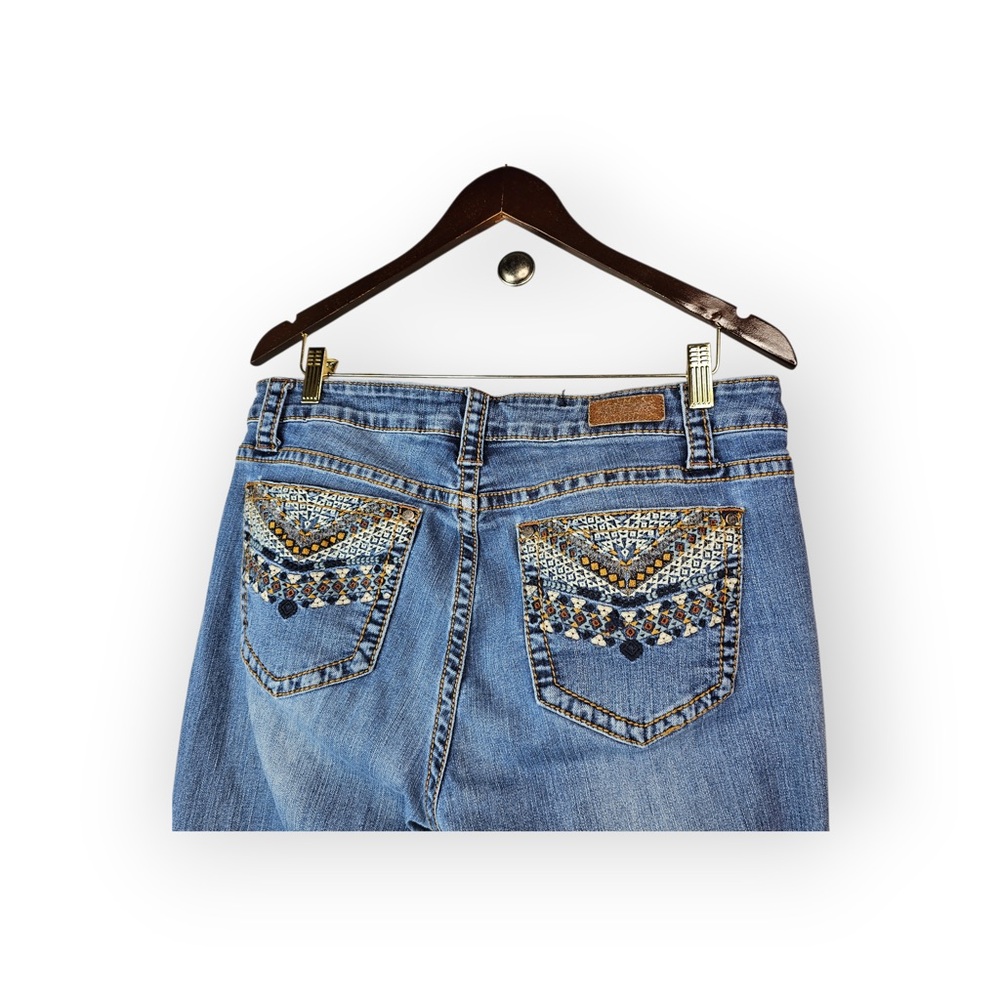Shyanne Aztec Print Pocket Mid-Rise Flare Jeans - Picture 8 of 8